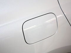 标致508L 2013款 2.3L 自动 罗兰•加洛斯版