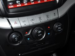 菲跃 2013款 3.6L 自动 智能全驱版7座