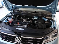 一汽-大众  1.4 TSI 发动机局部特写