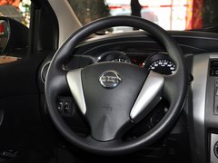 骊威 2013款 1.6L CVT 劲锐版豪华型