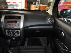 骊威 2013款 1.6L CVT 劲锐版豪华型
