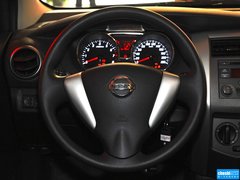 骊威 2013款 1.6L CVT 劲锐版豪华型