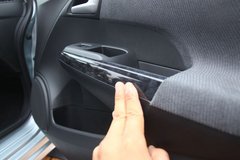本田Insight 2013款 1.3L 基本型