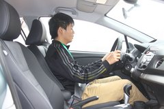 本田Insight 2013款 1.3L 基本型