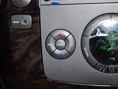 荣威W5 2013款 1.8T 自动 4WD 豪域版 5座