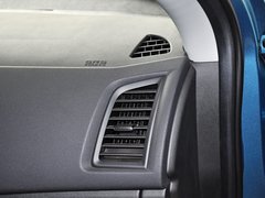 新劲炫 2013款 2.0 手动 两驱舒适版 5座