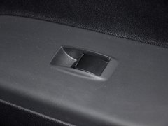 新劲炫 2013款 2.0 手动 两驱舒适版 5座