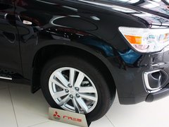 新劲炫 2013款 2.0 CVT 四驱旗舰版 5座