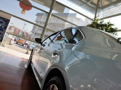 帕萨特 2013款 1.4TSI DSG 蓝驱版
