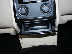 帕萨特 2013款 1.8TSI DSG 御尊版