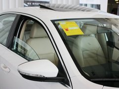 帕萨特 2013款 1.8TSI DSG 御尊版