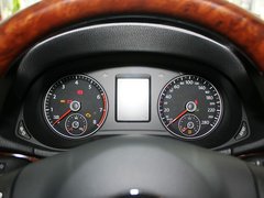 上海大众  帕萨特 1.8TSI DSG 方向盘后方仪表盘