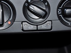 Polo 2013款 1.4L 手动 舒适版
