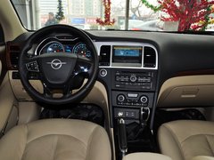 海马M8 2014款 2.0L 手动 舒适型