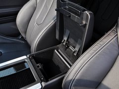 揽胜极光（进口） 2013款 2.0T 自动 3门耀动版 4座