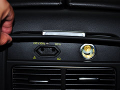 途锐 2013款 V6 3.0TSI 自动 限量奢华版 5座