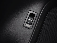 途锐 2013款 V6 3.0TSI 自动 限量奢华版 5座