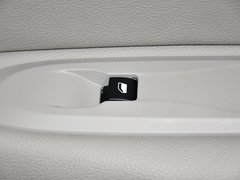 雪铁龙C4L 2013款 1.6L 手动 劲智型