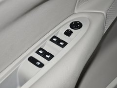 雪铁龙C4L 2013款 1.6L 手动 劲智型