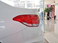 雪铁龙C4L 2013款 1.6L 手动 劲智型