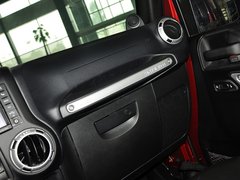牧马人 2013款 3.6L 罗宾汉四门版 4座