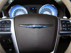300C 2013款 3.6L 自动 尊崇版