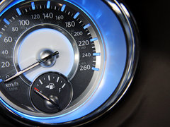 300C 2013款 3.6L 自动 尊崇版