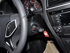 传祺GA5 2013款 2.0L 自动 精英版