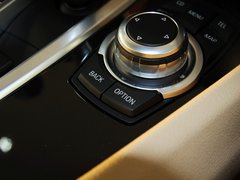 宝马5系GT 2013款 GT 535i 3.0T 豪华型