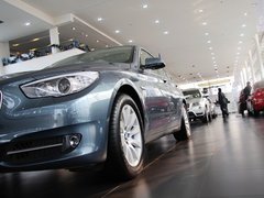 宝马5系GT 2013款 GT 535i 3.0T 豪华型