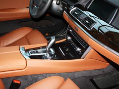 宝马5系GT 2013款 GT 535i 3.0T 豪华型