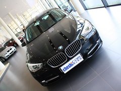 宝马5系GT 2013款 GT 535i 3.0T 豪华型