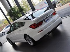 宝马5系GT 2013款 GT 535i 3.0T 领先型
