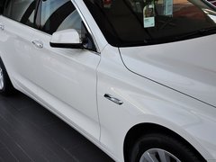 宝马5系GT 2013款 GT 535i 3.0T 领先型