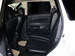 欧蓝德（进口） 2013款 2.0L CVT 四驱都市导航版5座