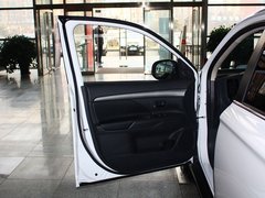 欧蓝德（进口） 2013款 2.0L CVT 四驱都市导航版5座