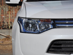 欧蓝德（进口） 2013款 2.0L CVT 四驱都市导航版5座