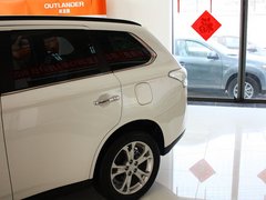 欧蓝德（进口） 2013款 2.4L CVT 四驱豪华导航版 7座