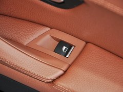 宝马5系(进口) 2013款 530i 3.0L 领先型旅行版