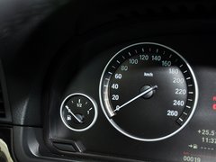 宝马5系(进口) 2013款 530i 3.0L 领先型旅行版