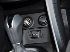 现代胜达 2013款 2.4L 自动 GL 2WD舒适型 5座