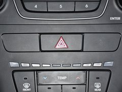 现代胜达 2013款 2.4L 自动 GL 2WD舒适型 5座