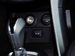 现代胜达 2013款 2.4L 自动 GLS 2WD智能型 5座