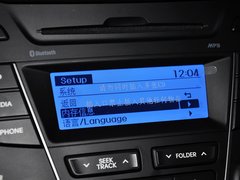现代胜达 2013款 2.4L 自动 GLS 4WD智能型 5座