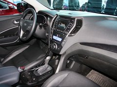 现代胜达 2013款 2.4L 自动 DLX 4WD尊贵型 7座