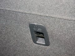 现代胜达 2013款 2.4L 自动 DLX 4WD尊贵型 7座