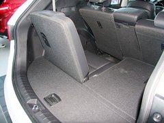 现代胜达 2013款 2.4L 自动 DLX 4WD尊贵型 7座