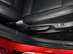 标致3008 2013款 2.0L 自动 潮流版 5座