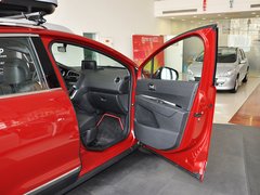标致3008 2013款 2.0L 自动 潮流版 5座