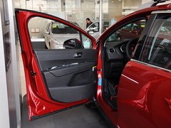 标致3008 2013款 2.0L 自动 潮流版 5座